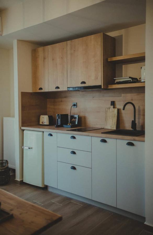 Peri Elxis Luxury Suites Mourésion 외부 사진
