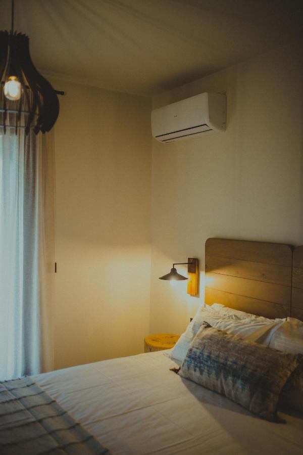 Peri Elxis Luxury Suites Mourésion 외부 사진